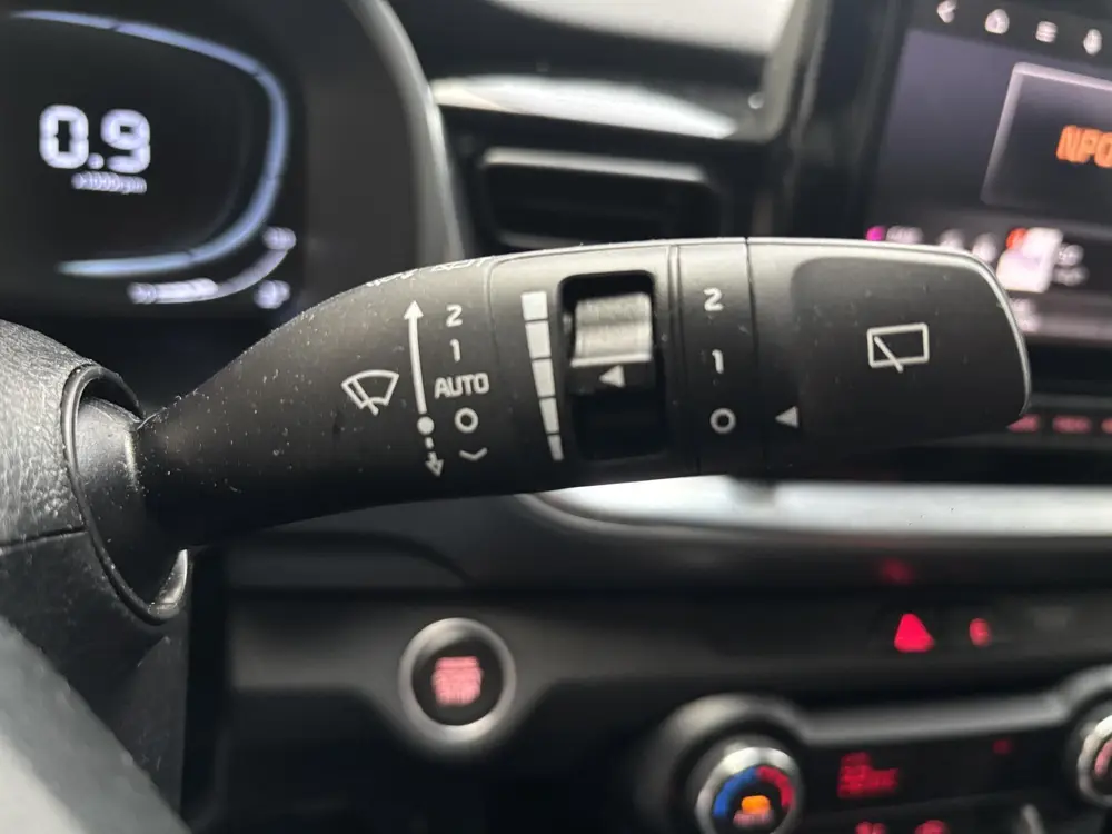 Kia Stonic 1.0 T-GDi MHEV DynamicPlusLine uit 2024, foto 6