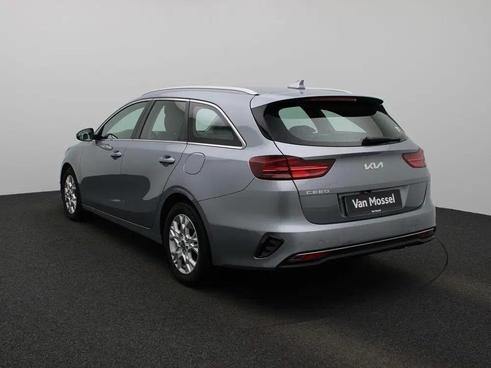 Kia Ceed Pulse 1.0 T-GDi 120 MHEV DCT ISG uit 2024, foto 2