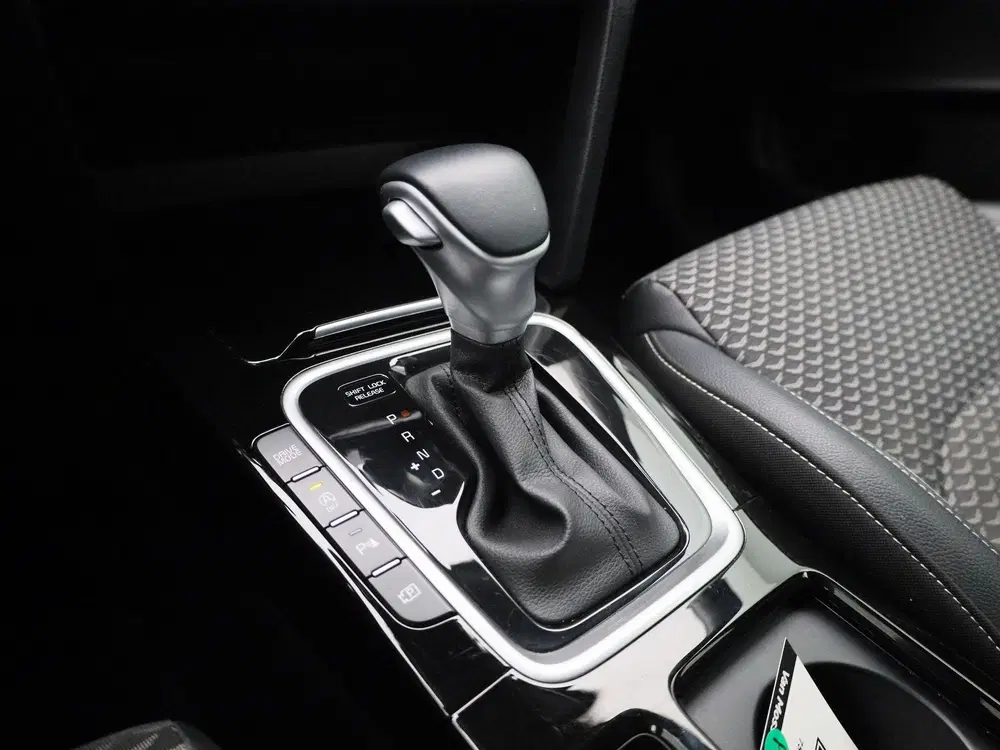 Kia Ceed Pulse 1.0 T-GDi 120 MHEV DCT ISG uit 2024, foto 20