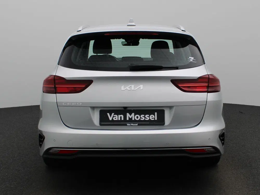 Kia Ceed Pulse 1.0 T-GDi 120 MHEV DCT ISG uit 2024, foto 5