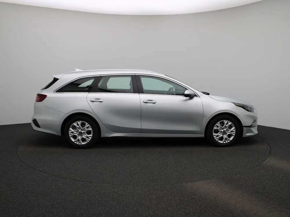 Kia Ceed Pulse 1.0 T-GDi 120 MHEV DCT ISG uit 2024, foto 6