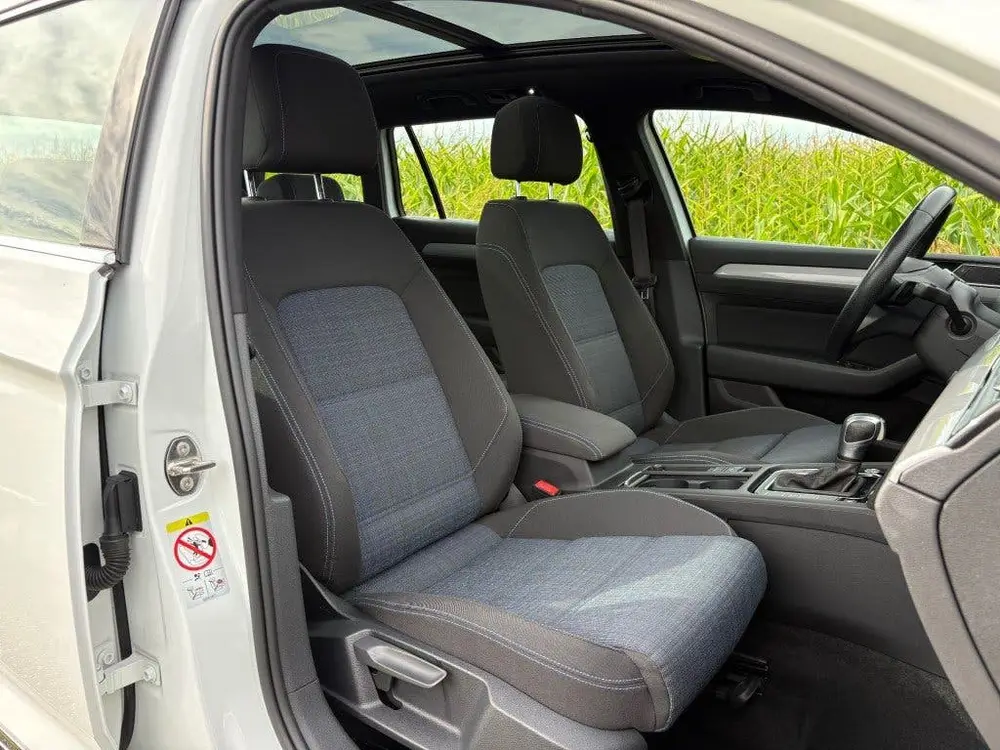Volkswagen PASSAT 1.4 TSI GTE / BUSSINESS / PANO / NETTE STA uit 2021, foto 15