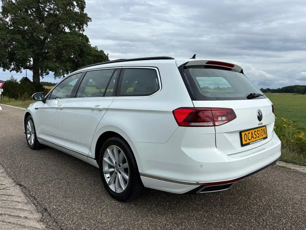 Volkswagen PASSAT 1.4 TSI GTE / BUSSINESS / PANO / NETTE STA uit 2021, foto 4