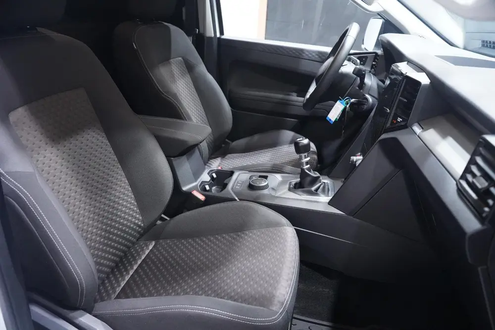Volkswagen Amarok 2.0 TDI 205 pk Life Trekhaak 3.200 kg, 2-Z uit 2024, foto 20