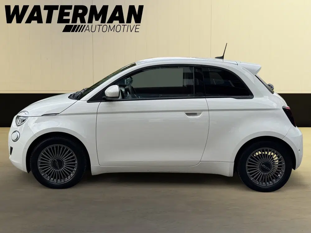 Fiat 500e ICON+ 42KWH Soh 93% MAGIC-EYE uit 2021, foto 2