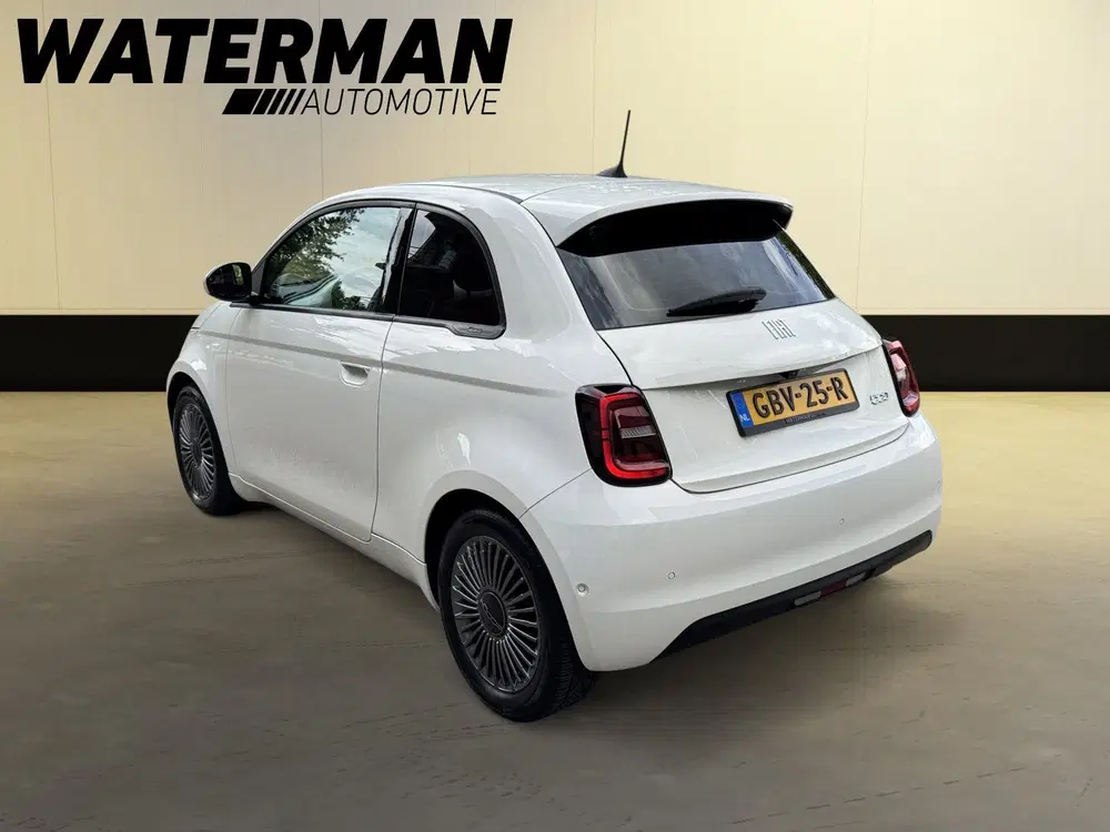 Fiat 500e ICON+ 42KWH Soh 93% MAGIC-EYE uit 2021, foto 3