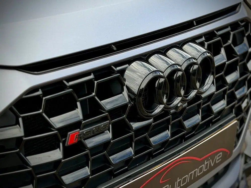 Audi RS Q3 TFSI PANO uit 2020, foto 20
