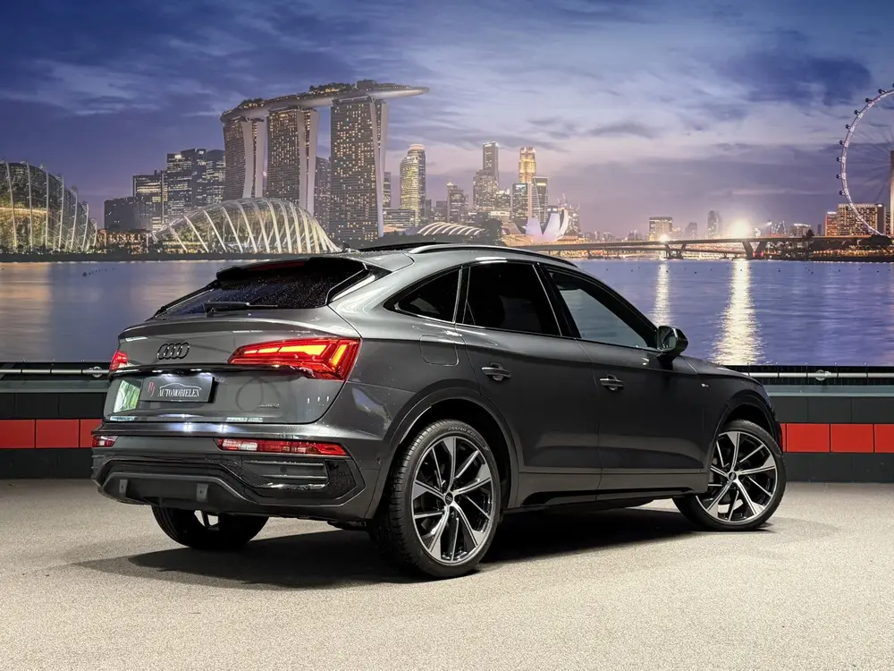 Audi Q5 50 TFSI e 3x S-Line Luchtvering uit 2022, foto 9