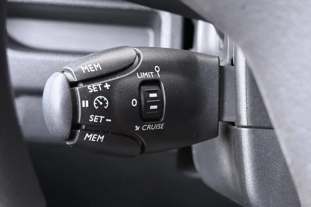 Opel Vivaro 2.0 145 PK L3 DC 6-Pers Trekhaak Betimmeri uit 2023, foto 17