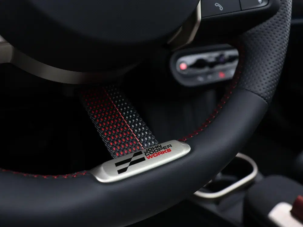 Mini Cooper S Cooper S Pakket XL + Glazen panoramadak + uit 2024, foto 18