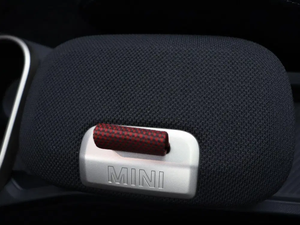 Mini Cooper S Cooper S Pakket XL + Glazen panoramadak + uit 2024, foto 19