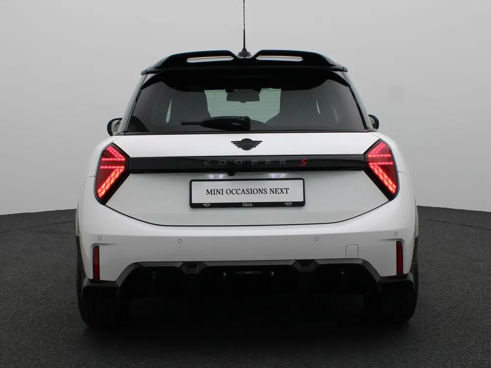 Mini Cooper S Cooper S Pakket XL + Glazen panoramadak + uit 2024, foto 5