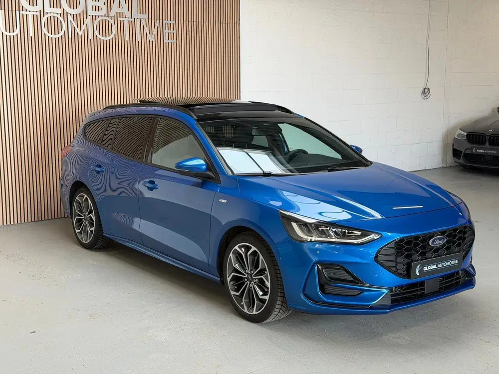 Ford Focus 1.0 EcoBoost Hybrid ST Line X uit 2023, foto 2