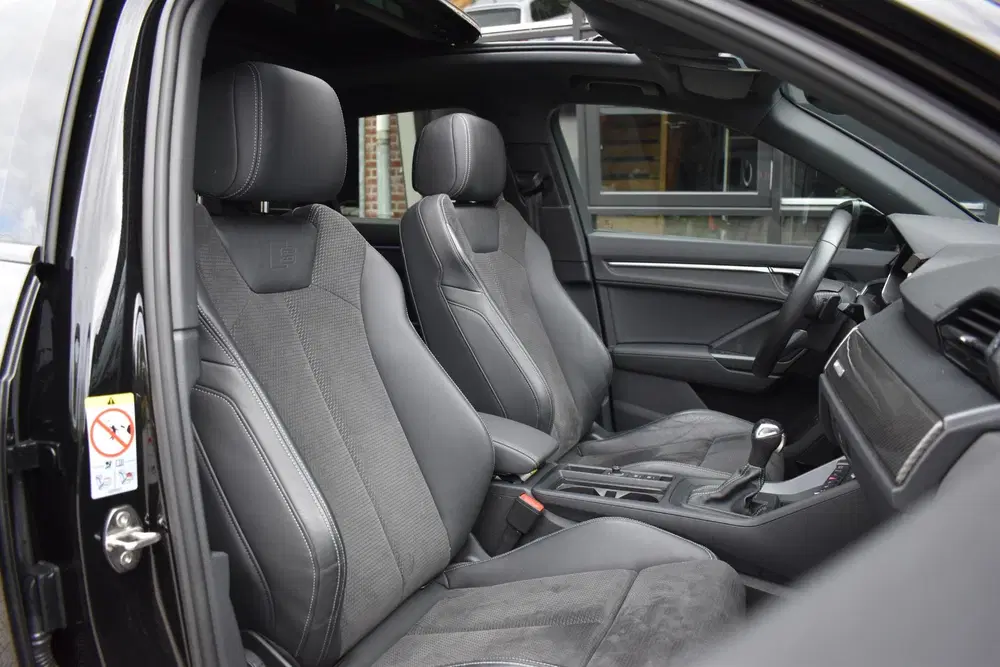Audi Q3 45 TFSI e 3x S Line Pano Ambiance Keyless uit 2022, foto 13