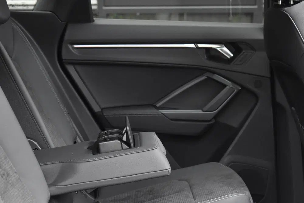 Audi Q3 45 TFSI e 3x S Line Pano Ambiance Keyless uit 2022, foto 16