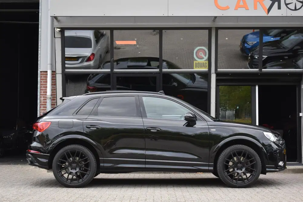 Audi Q3 45 TFSI e 3x S Line Pano Ambiance Keyless uit 2022, foto 8