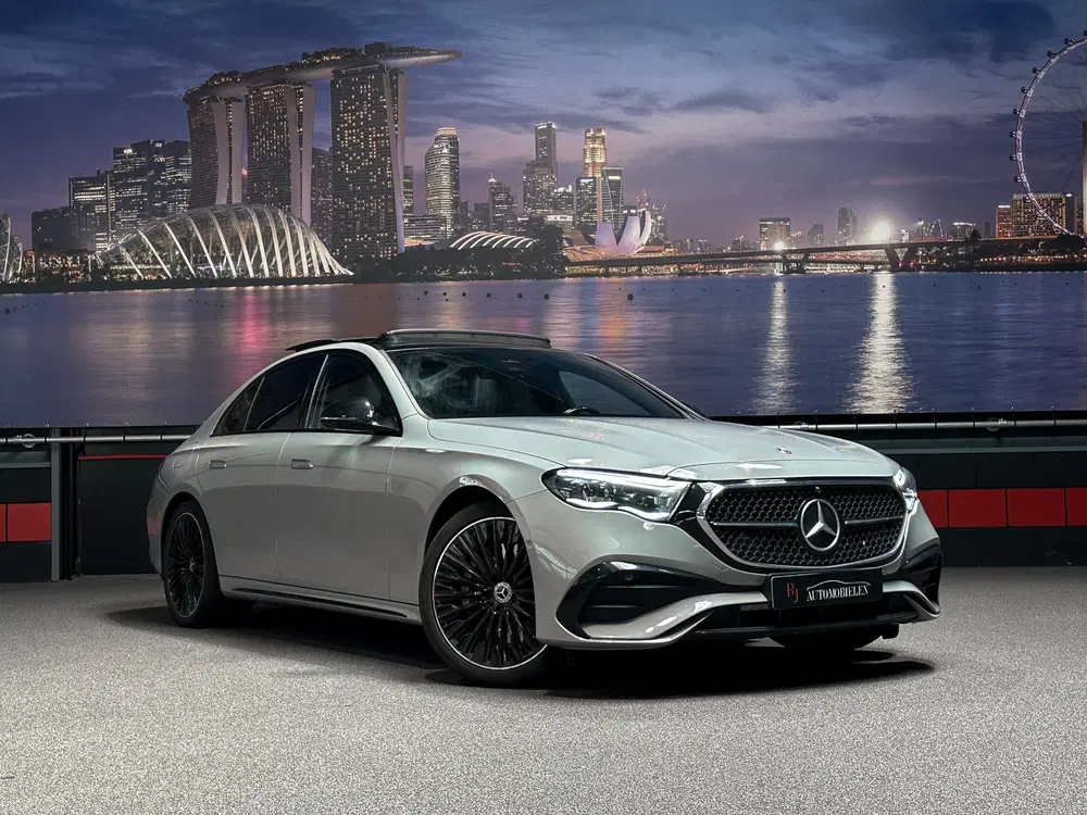 Mercedes-Benz E-Klasse 400 e 4MATIC AMG AlpinGrey uit 2023, foto 3