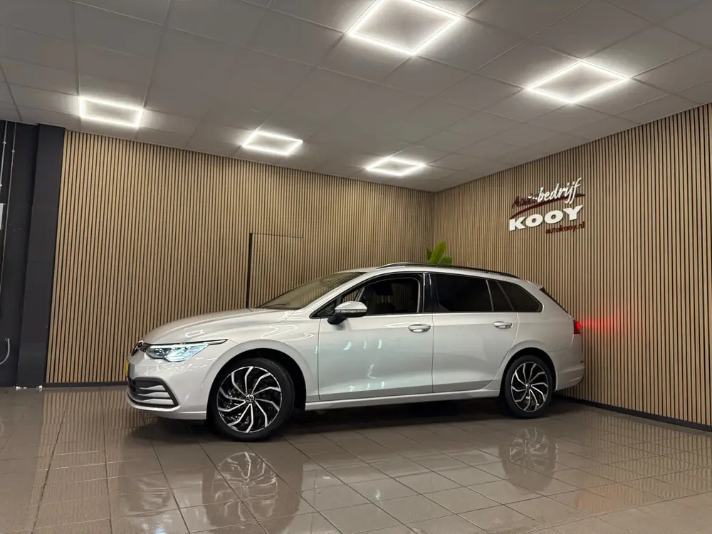 Volkswagen Golf Variant 1.0 TSI Life * NL Auto / Trekhaak / uit 2022, foto 9