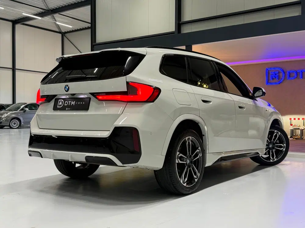 BMW X1 sDrive20i M Sport Pano Sportstoelen ACC Tr uit 2024, foto 7
