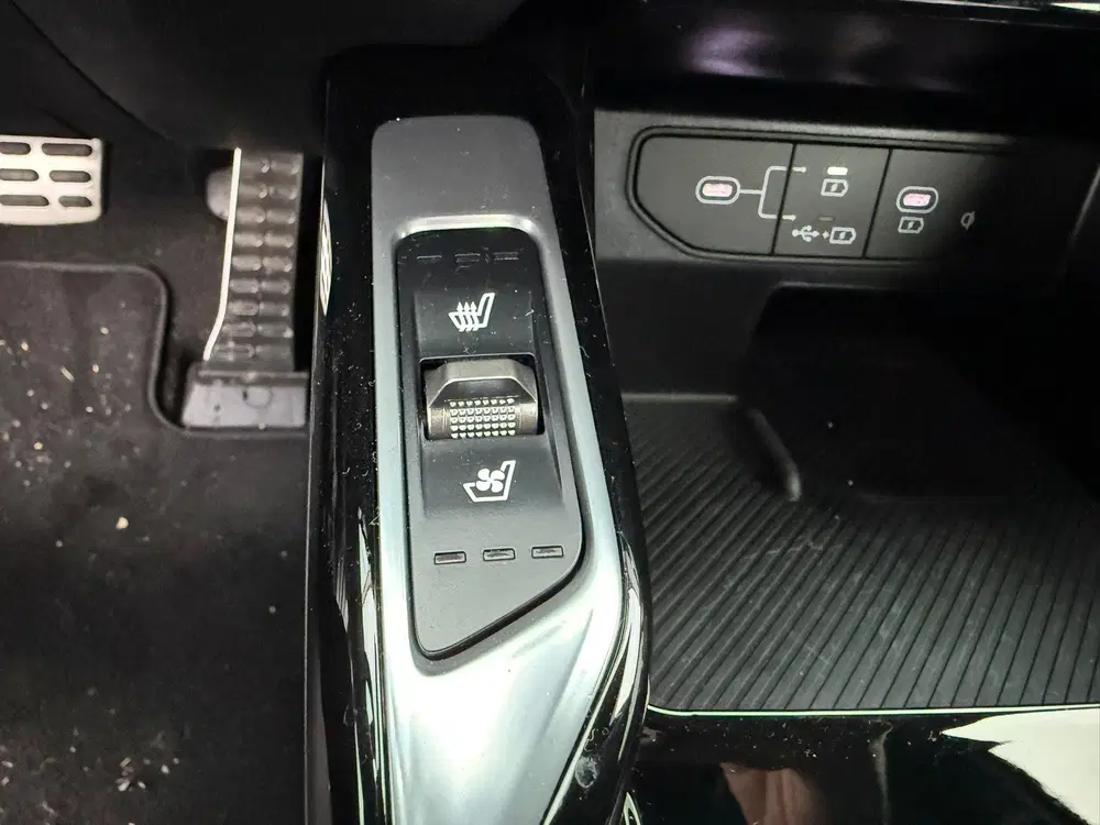 Kia Sorento 1.6 T-GDi Plug-in Hybrid 4WD ExecutiveLine uit 2025, foto 20