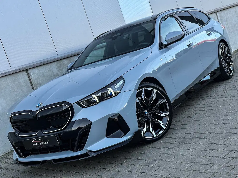 BMW 5-serie 520i M-sport 21Inch M5 Performance H&K C uit 2025, foto 3