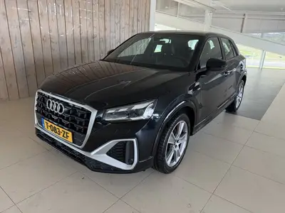 Audi Q2 30 TFSI S edition (bj 2023) uit 2023