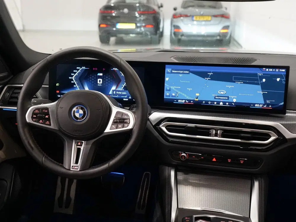BMW i4 M50 Schuifdak uit 2023, foto 11