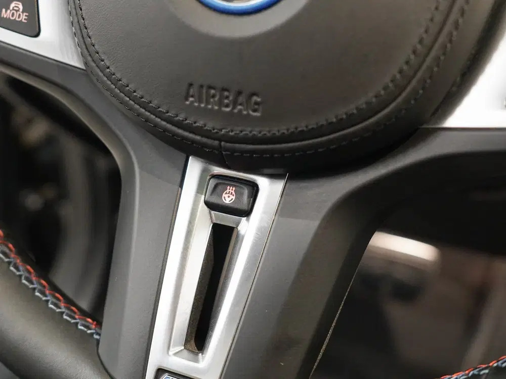 BMW i4 M50 Schuifdak uit 2023, foto 15