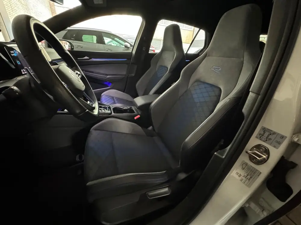 Volkswagen Golf 2.0 TSI R 4Motion Pano|Camera|Stoelverwarmin uit 2023, foto 5