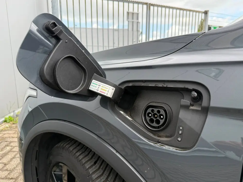 Volkswagen Tiguan 1.4 TSI eHybrid R-Line Business | Panorama uit 2023, foto 20