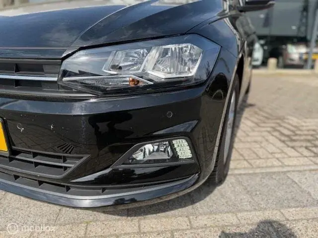 Volkswagen Polo 1.0 TSI Adapcruise/PDC/Carplay uit 2019, foto 2