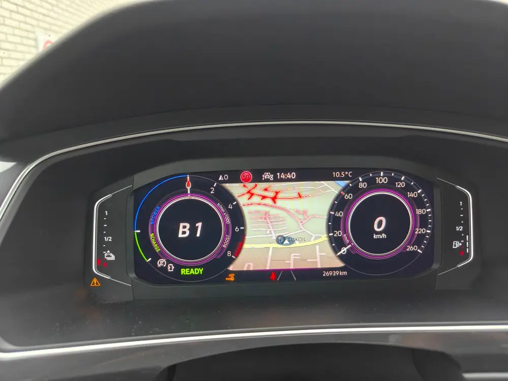 Volkswagen Tiguan 1.4 TSI eHybrid R-Line Business+ / Panoram uit 2022, foto 9