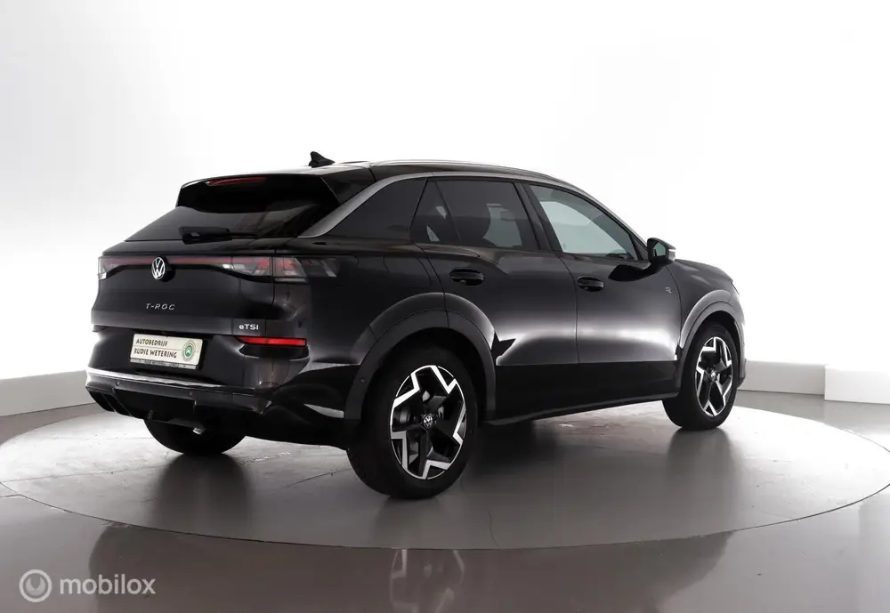 Volkswagen T-Roc 1.5 eTsi 150PK R-Line First Edition trekhaa uit 2026, foto 4