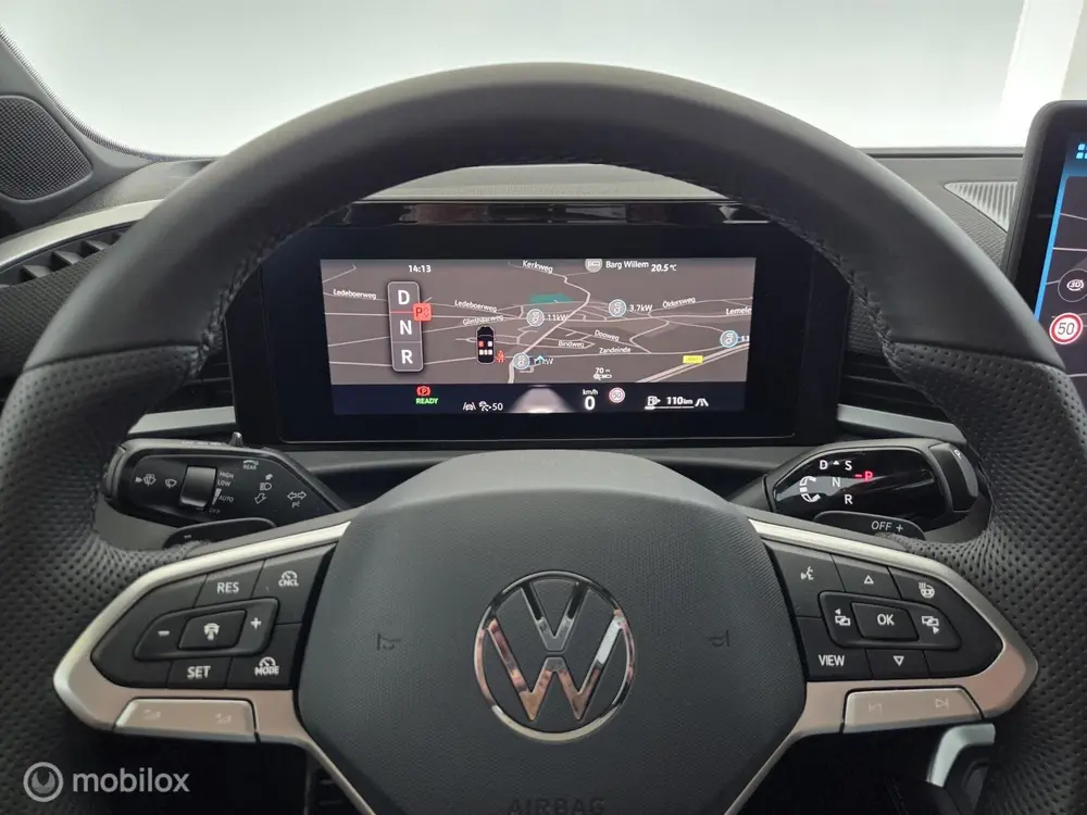 Volkswagen T-Roc 1.5 eTsi 150PK R-Line First Edition trekhaa uit 2026, foto 8