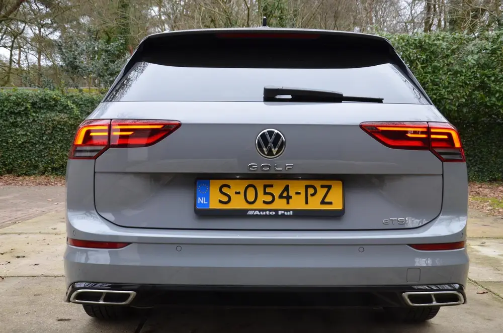 Volkswagen Golf Variant 1.5 eTSI R-Line Business Automaat/Di uit 2023, foto 12