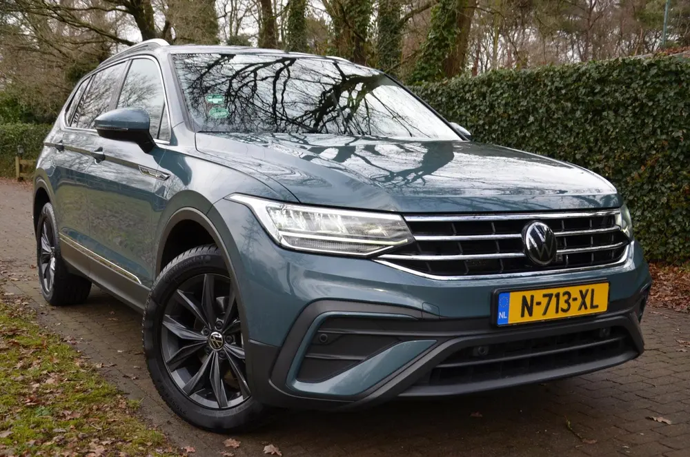 Volkswagen Tiguan Allspace 1.5 TSI Life Business 7 Persoons uit 2022, foto 2
