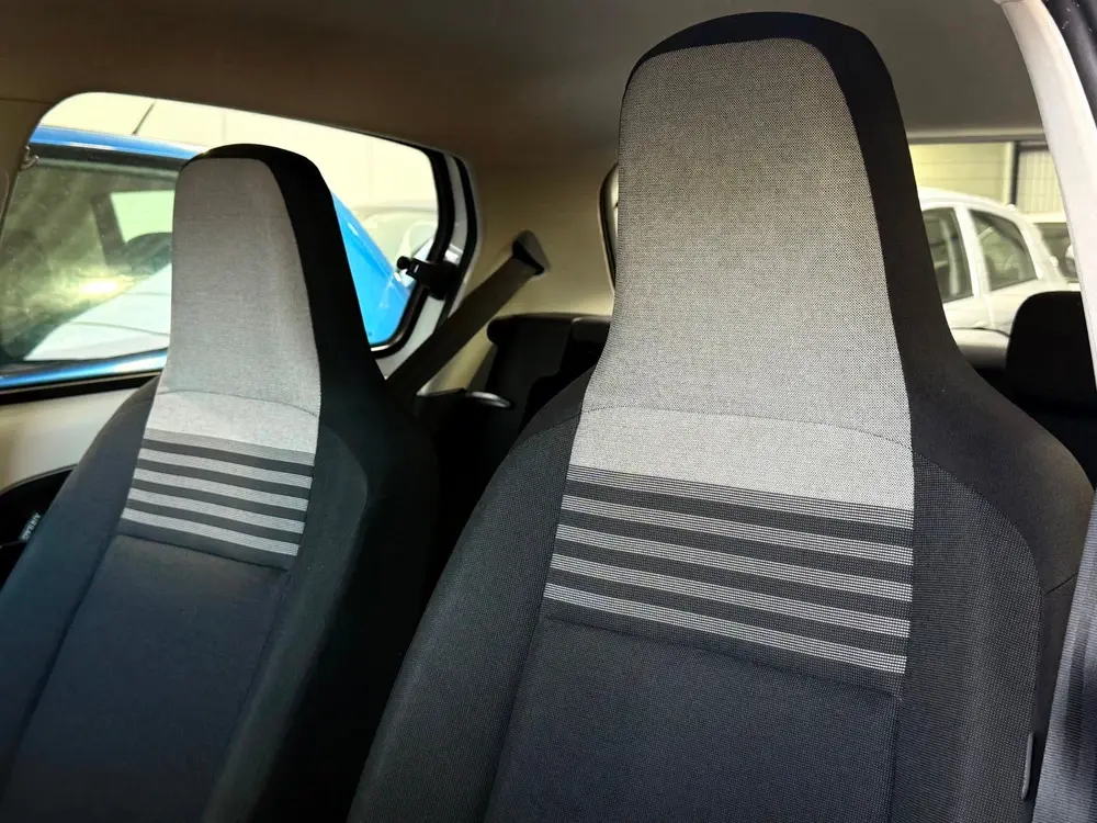 Volkswagen Up! 1.0 BMT move up! LED Allseason Airco uit 2019, foto 11