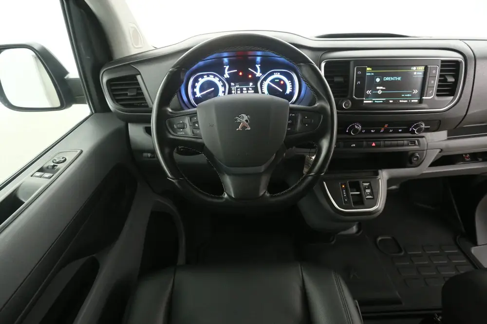 Citroën Jumpy ë-Jumpy Peugeot E-Expert 75 kWh L2H1 uit 2022, foto 2