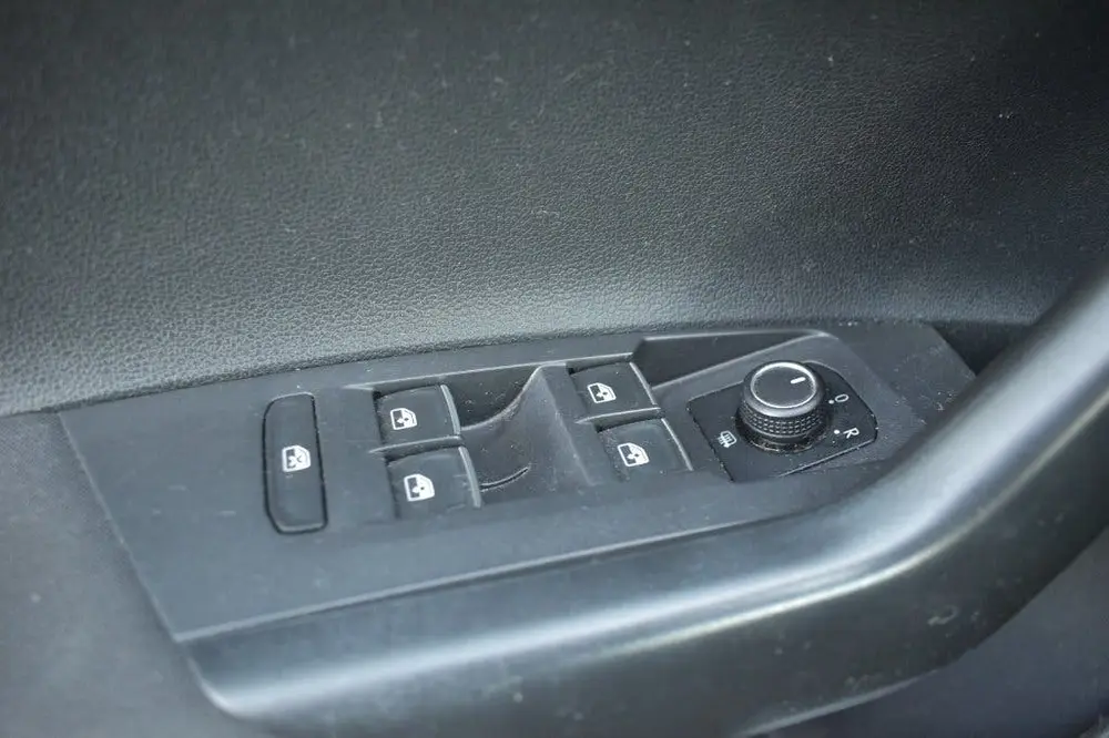 Volkswagen Polo VW  Polo 1.0 TSI 110pk MODEL 2022 MET DIGITAAL DASHBOARD uit 2021, foto 15