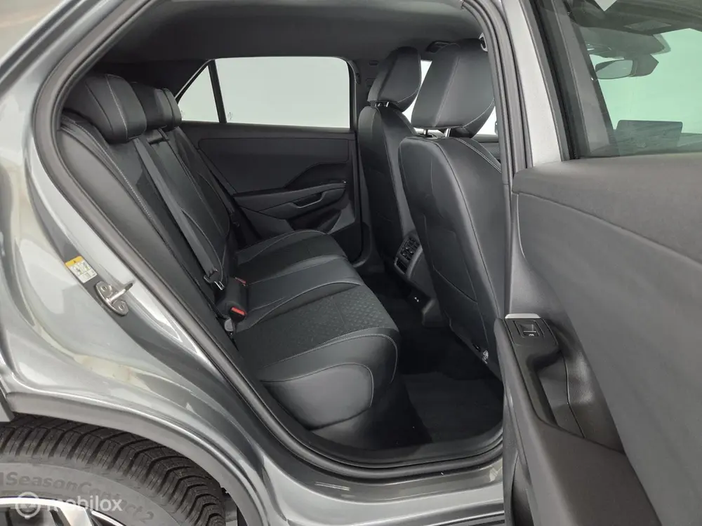 Volkswagen T-Roc 1.5 eTsi 150PK R-Line First Edition trekhaa uit 2026, foto 14