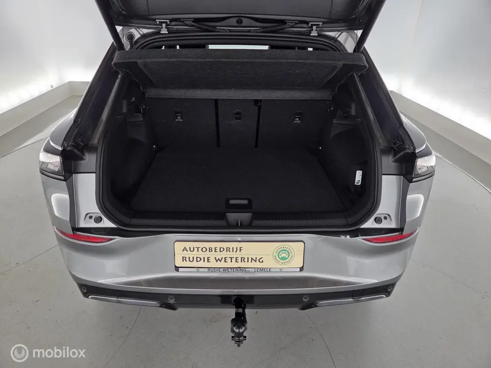 Volkswagen T-Roc 1.5 eTsi 150PK R-Line First Edition trekhaa uit 2026, foto 15