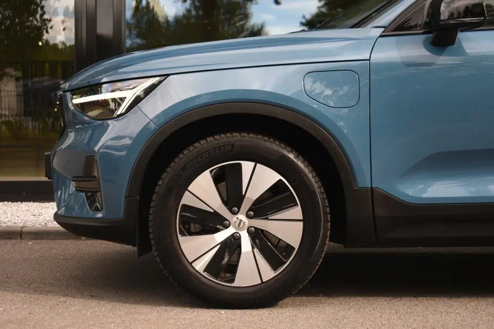Volvo XC40 T4 211pk [Plug-in] Plus Dark uit 2022, foto 8
