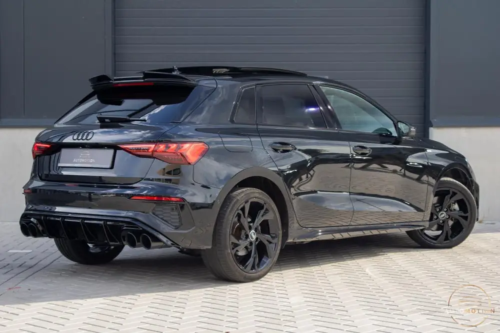 Audi A3 Sportback 40 TFSIe S line RS Bekleding MATRIX PANO M uit 2023, foto 2