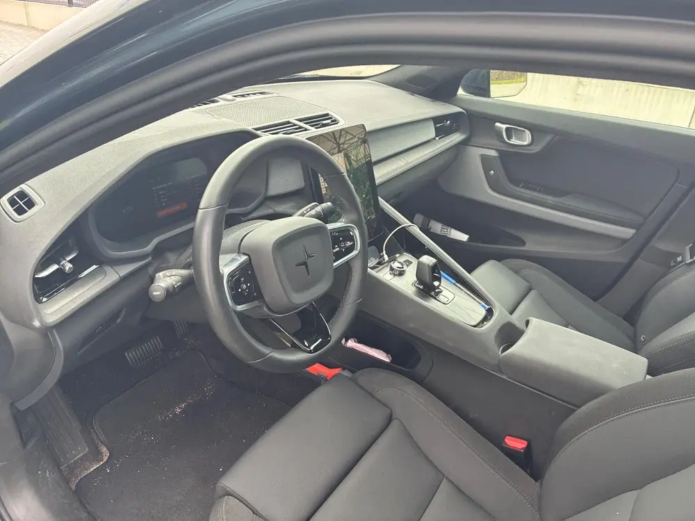 Polestar 2 Long Range Single Motor Plus 82 kWh uit 2024, foto 6
