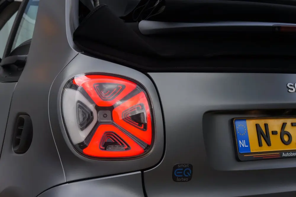 Smart ForTwo EQ Comfort PLUS 18 kWh; Leder+Camera=ORG uit 2021, foto 20