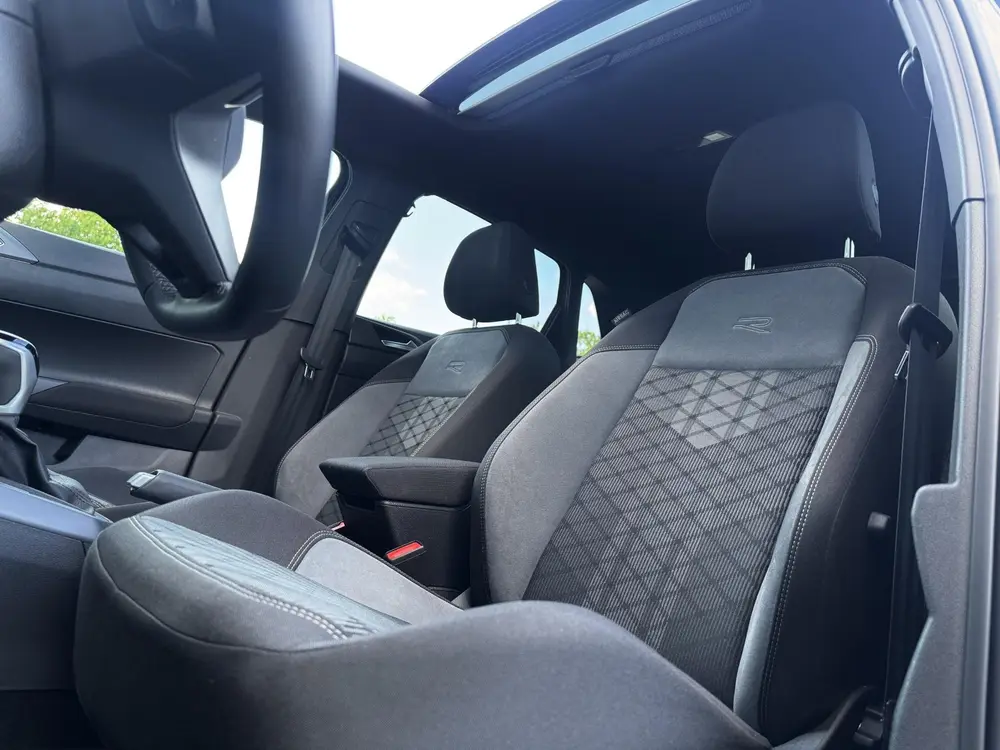 Volkswagen Polo 1.0 TSI R-Line MATRIX IQ LIGHT PANO 116PK uit 2025, foto 12