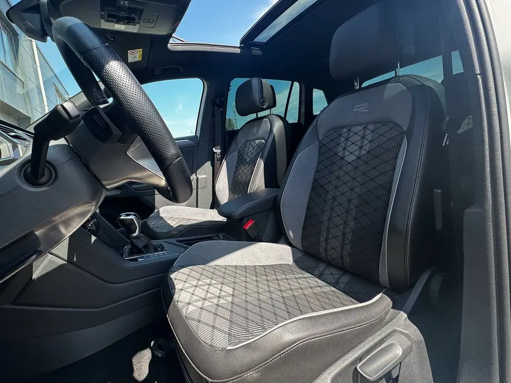 Volkswagen Tiguan 1.4 TSI eHybrid 3X R-Line, 245PK, Pano, AC uit 2022, foto 8