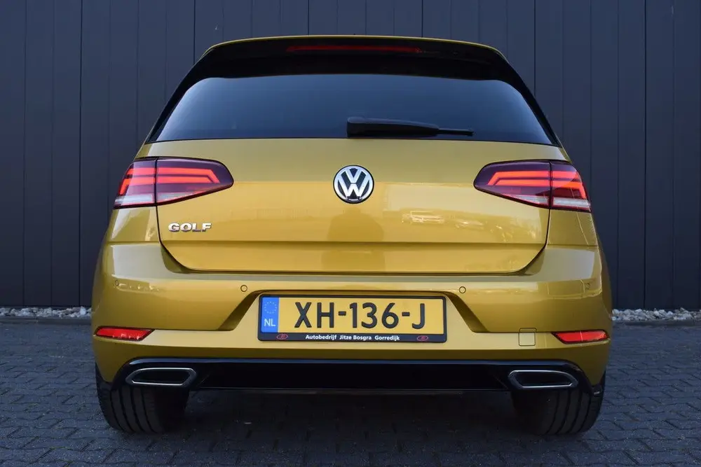Volkswagen Golf 1.0 TSi Highline R-Line Alcantara | ECC | Ca uit 2019, foto 18