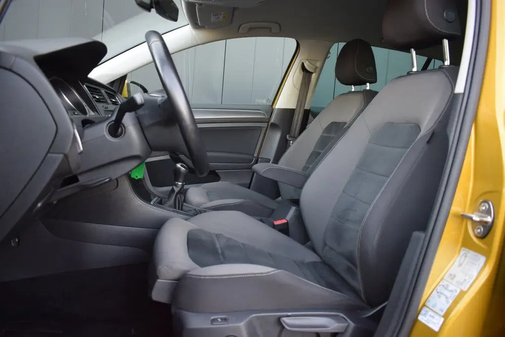 Volkswagen Golf 1.0 TSi Highline R-Line Alcantara | ECC | Ca uit 2019, foto 7