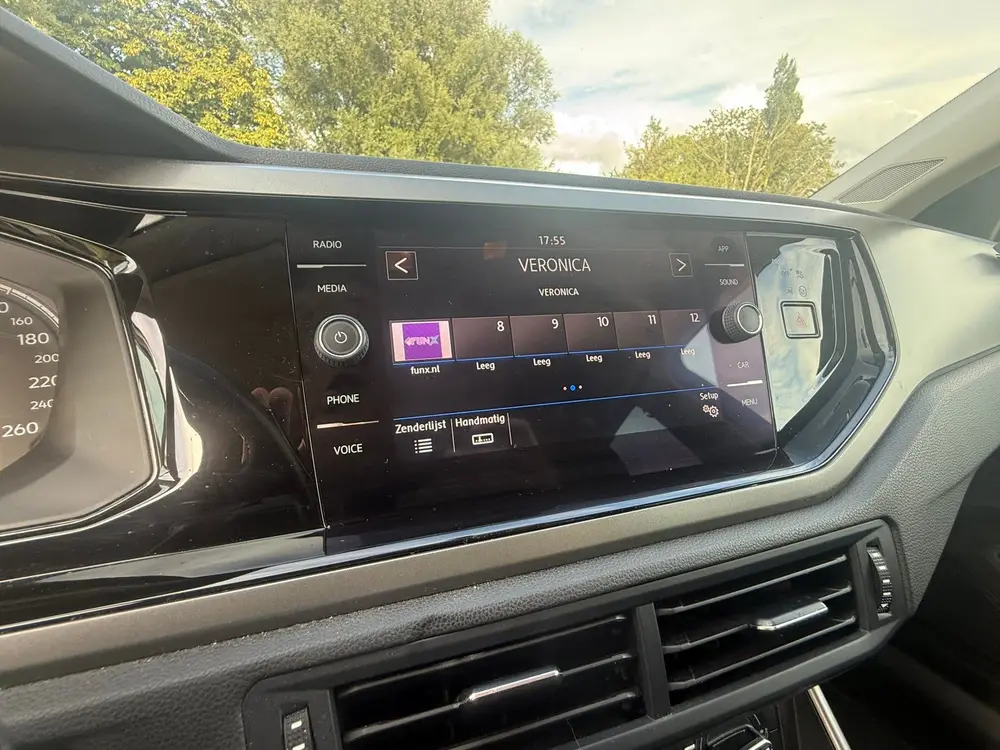 Volkswagen Polo 1.0 TSI 2020 Zwart uit 2020, foto 10